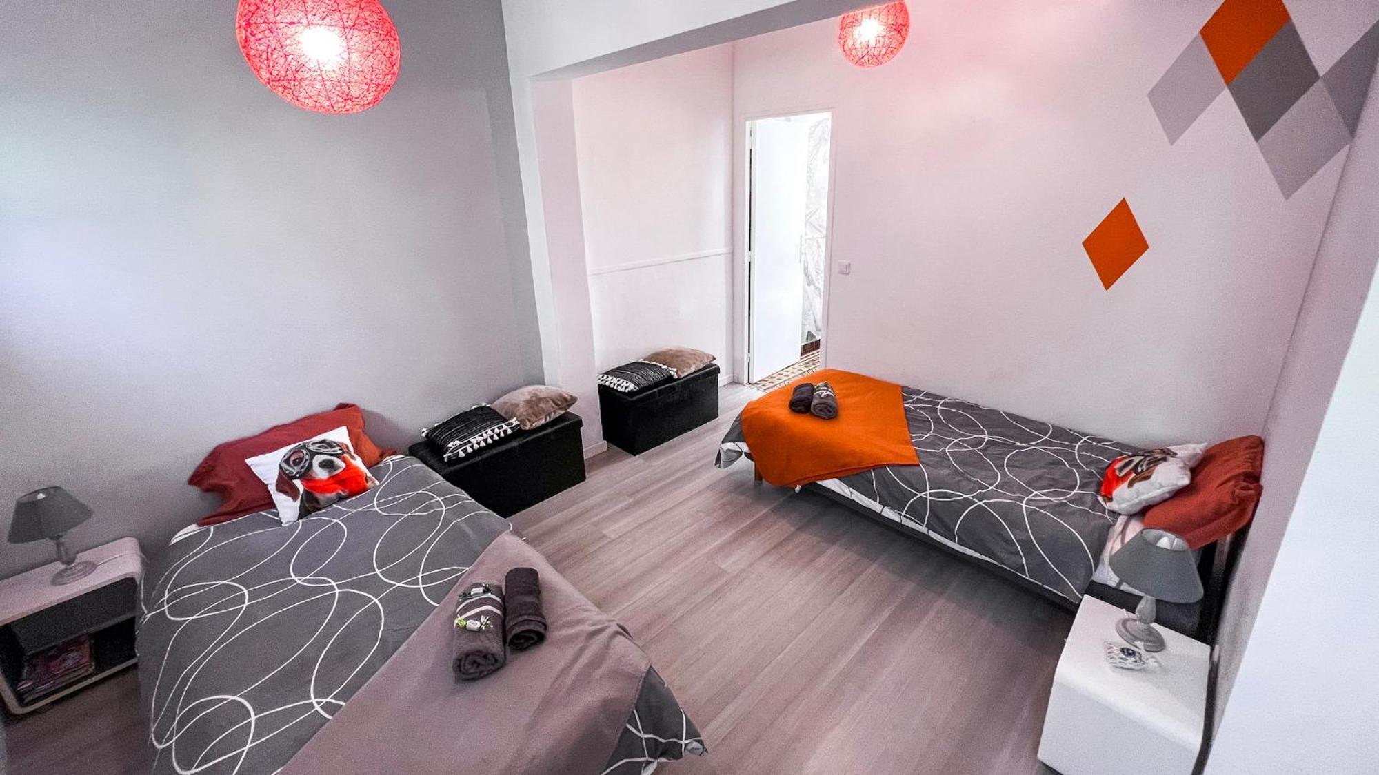 Reve D'Azur, 2 Chambres, Maison Julia En Bord De Mer A La Nartelle, Piscine Partagee, Parking & Terrasse Bbq, Wifi Et Draps Inclus Plage A Pied Сен Максим Екстериор снимка