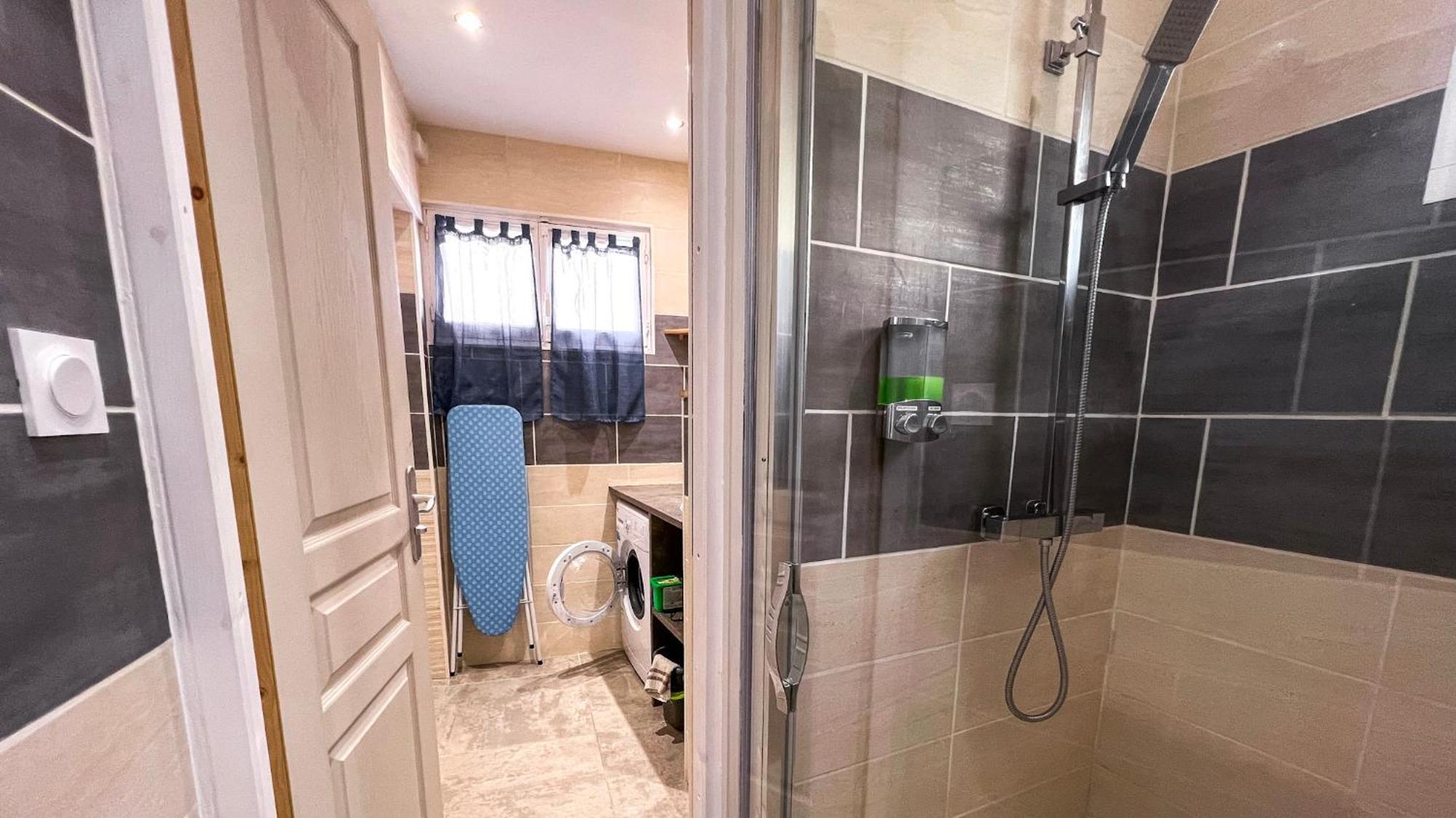 Reve D'Azur, 2 Chambres, Maison Julia En Bord De Mer A La Nartelle, Piscine Partagee, Parking & Terrasse Bbq, Wifi Et Draps Inclus Plage A Pied Сен Максим Екстериор снимка