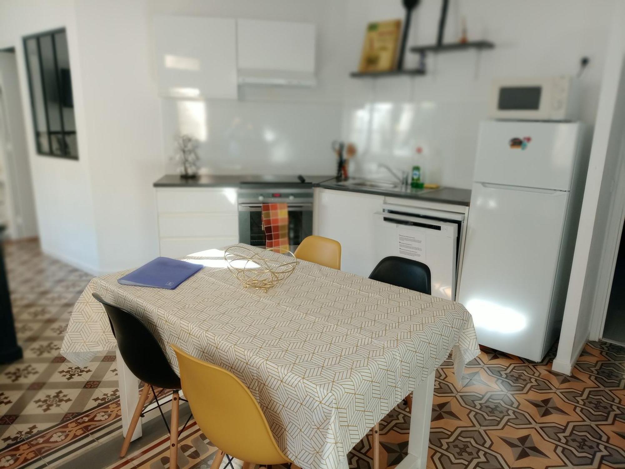 Reve D'Azur, 2 Chambres, Maison Julia En Bord De Mer A La Nartelle, Piscine Partagee, Parking & Terrasse Bbq, Wifi Et Draps Inclus Plage A Pied Сен Максим Екстериор снимка